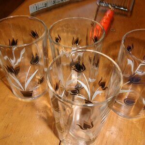 4 vtg mint MCM black whiite tulip juice glasses Mcm Swanky swig by Kraft